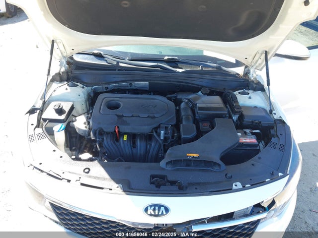 KIA Optima Lx 2016 KNAGT4L35G5101838 Image 10