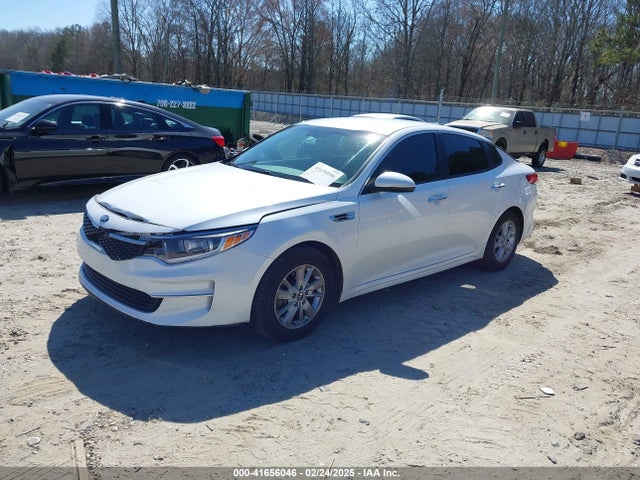 KIA Optima Lx 2016 KNAGT4L35G5101838 Image 2