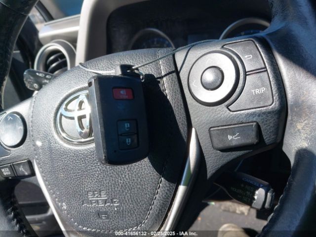 2T3RFREV3JW733705 Toyota Rav4 Adventure/xle