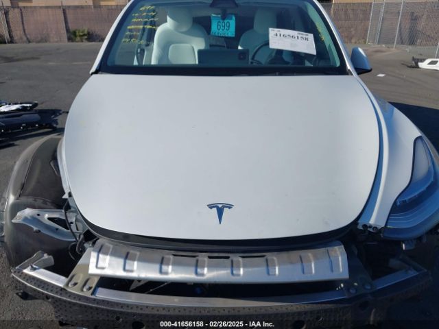 7SAYGDEE8NF422636 Tesla Model Y Long Range Dual Motor All-wheel Drive