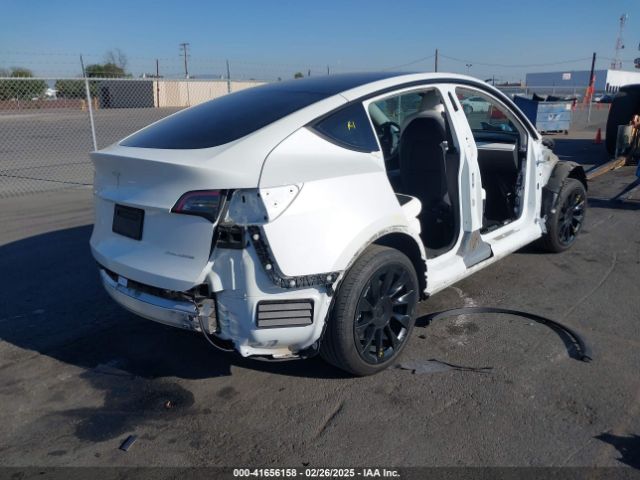 7SAYGDEE8NF422636 Tesla Model Y Long Range Dual Motor All-wheel Drive