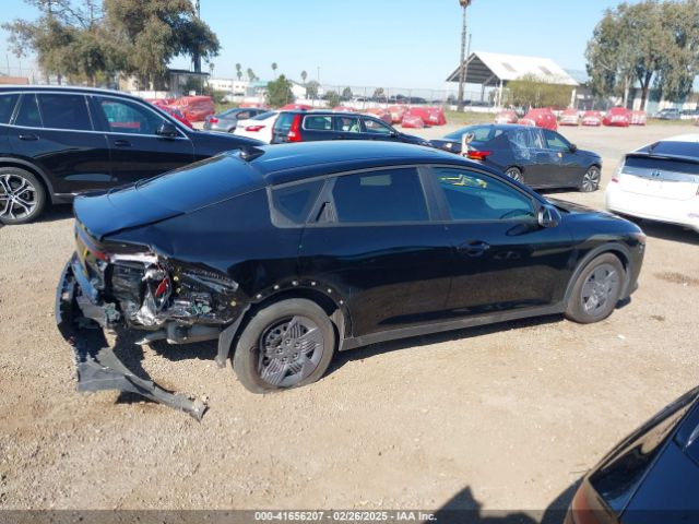 3KPFT4DE5SE023895 KIA K4 Lx