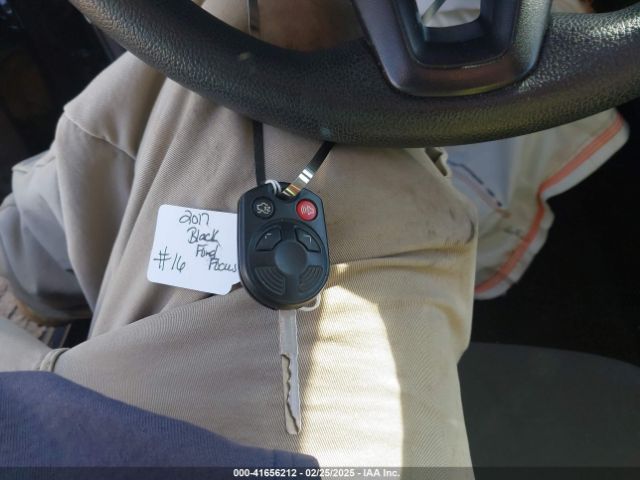 1FADP3E28HL274684 Ford FOCUS S