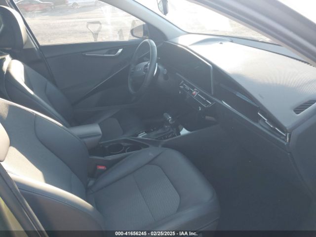 KNDCR3LE3P5093377 KIA Niro Ex Touring