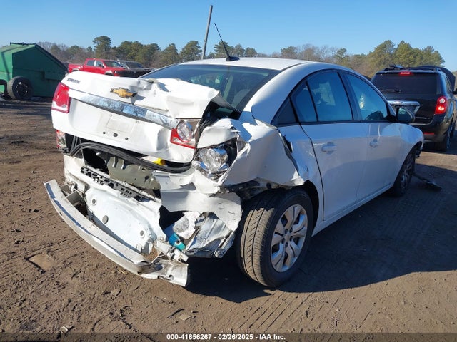 1G1PA5SG1E7447558 Chevrolet Cruze Ls Auto