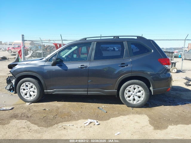 JF2SKACC4KH575738 Subaru Forester