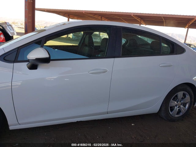 1G1BC5SM2J7149542 Chevrolet Cruze Ls Auto