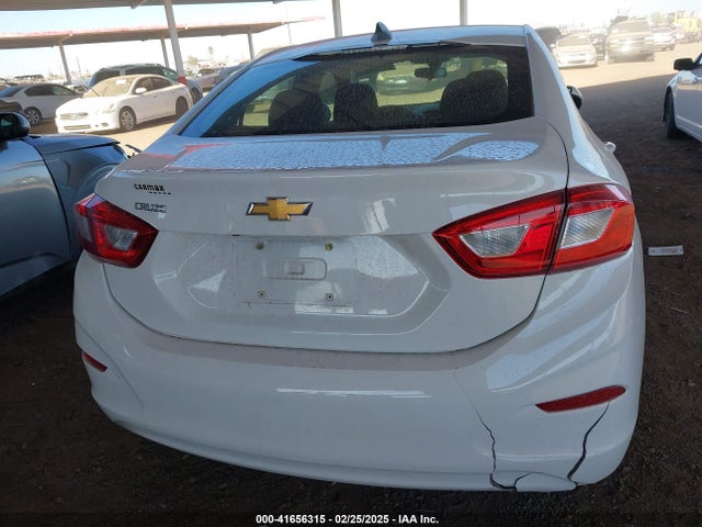 1G1BC5SM2J7149542 Chevrolet Cruze Ls Auto