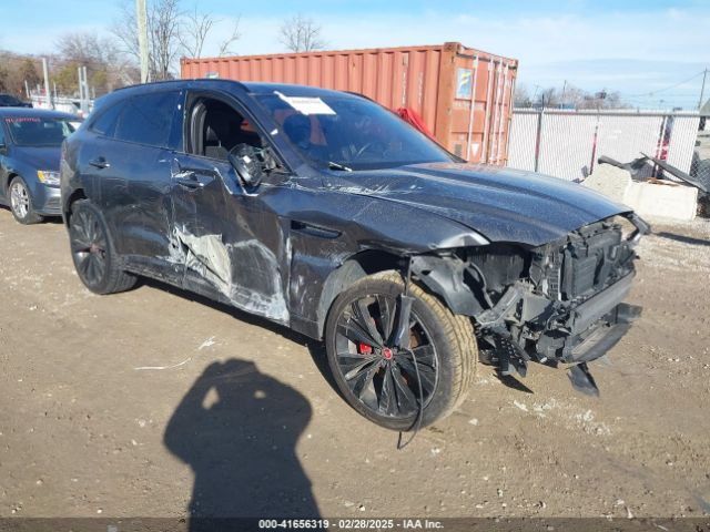 2019 JAGUAR F-PACE SADCM2FV4KA368425