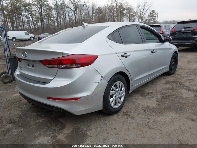 5NPD74LF0HH060797 Hyundai ELANTRA SE