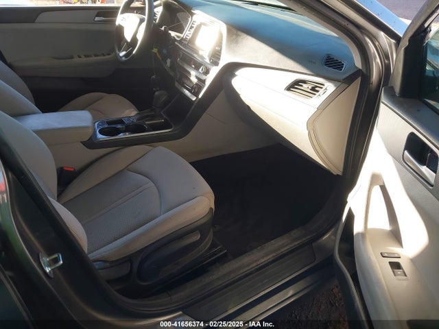 5NPE24AFXJH611426 Hyundai SONATA SE
