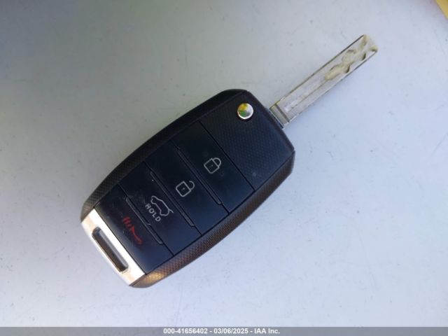 5XXGM4A76FG364775 KIA Optima Lx