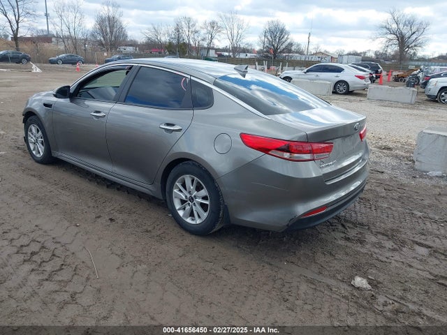 5XXGT4L3XGG092746 KIA Optima Lx