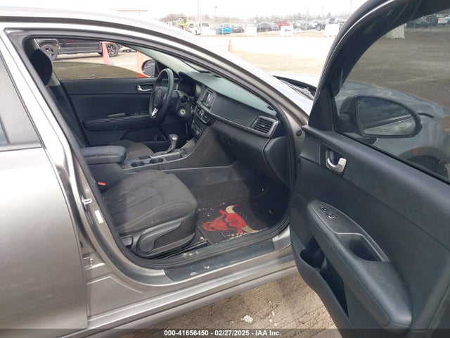 5XXGT4L3XGG092746 KIA Optima Lx