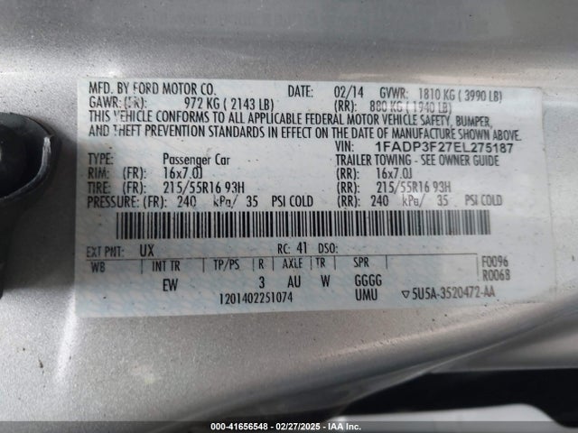 1FADP3F27EL275187 Ford FOCUS SE