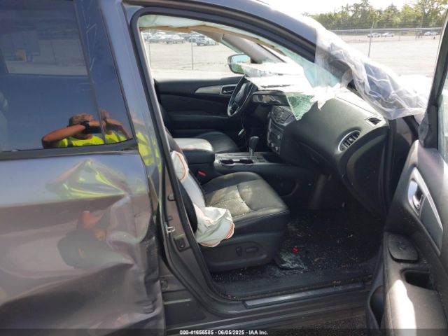 5N1DR2MN4KC627709 Nissan Pathfinder Sl