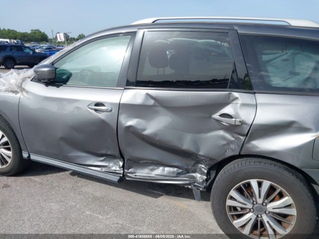 5N1DR2MN4KC627709 Nissan Pathfinder Sl