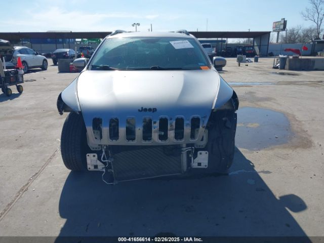 1C4PJLDB0HW642980 Jeep Cherokee High Altitude Fwd