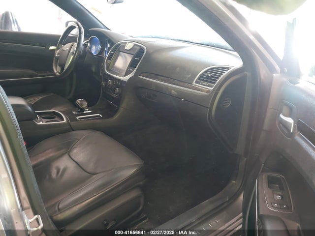 Chrysler 300c Awd 2014 2C3CCAKG6EH273214 Image 5
