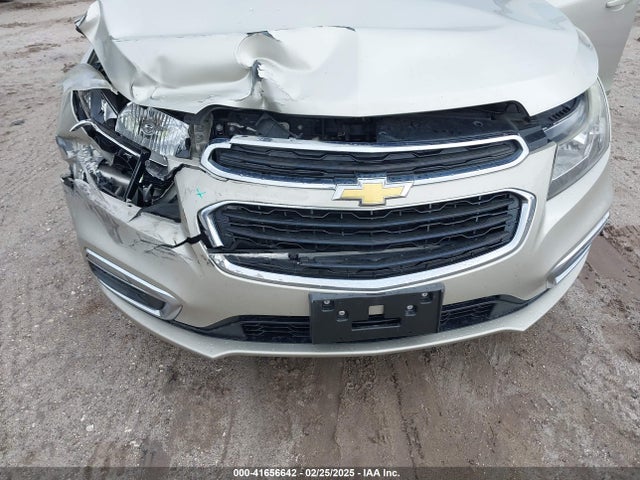 1G1PC5SB3F7213132 Chevrolet Cruze 1lt Auto