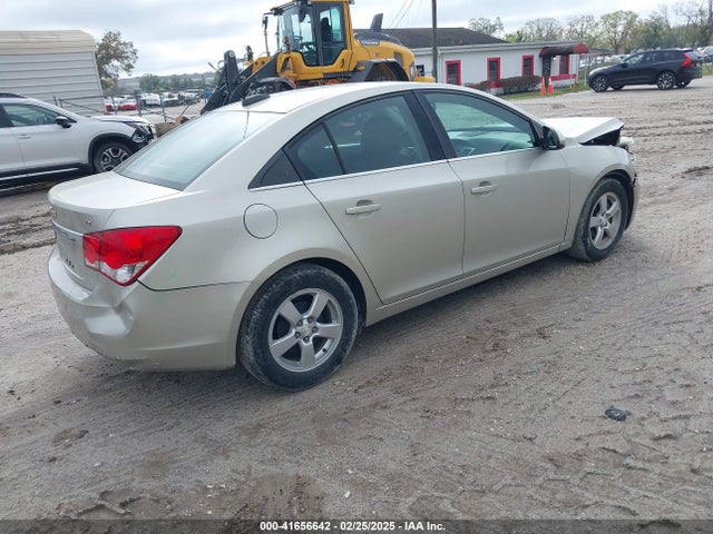 1G1PC5SB3F7213132 Chevrolet Cruze 1lt Auto