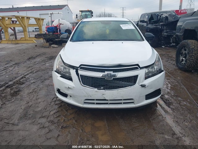 1G1PA5SH5E7446258 Chevrolet Cruze Ls Auto