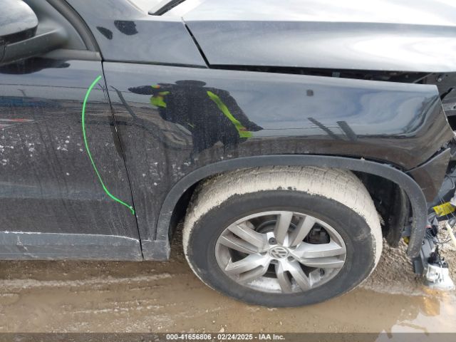 WVGBV7AX6GW538512 Volkswagen TIGUAN S