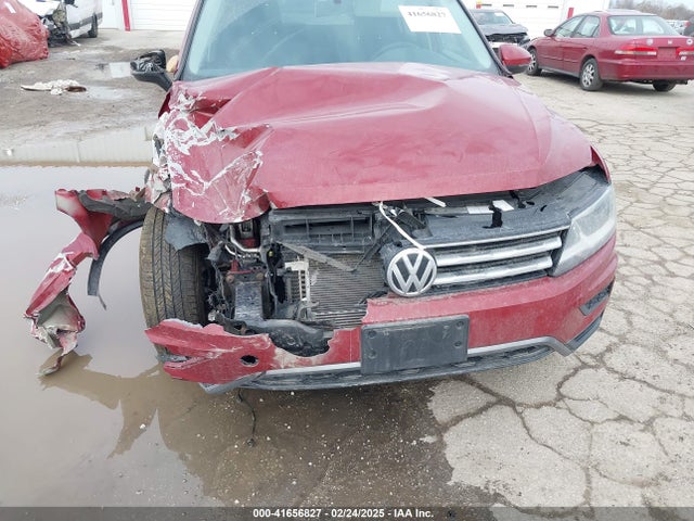 3VV1B7AX9JM085312 Volkswagen Tiguan 2.0t S