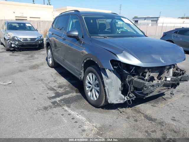 2018 3VV1B7AX4JM066344 main image