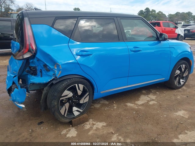 KNDJ53AU7P7193970 KIA Soul Gt-line