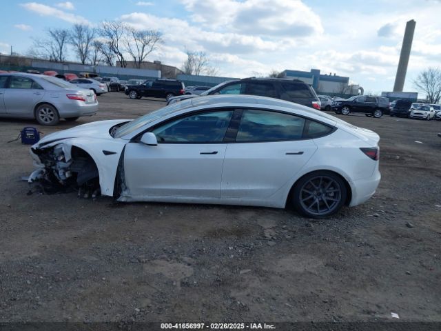 5YJ3E1EB4NF250056 Tesla Model 3 Long Range Dual Motor All-wheel Drive