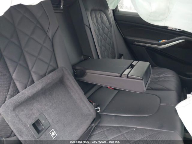 5UXCR6C08P9P06767 BMW X5