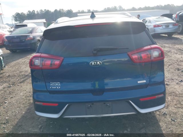 KNDCB3LC6J5114183 KIA NIRO LX