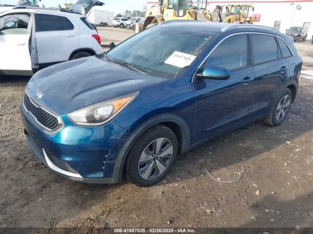 KNDCB3LC6J5114183 KIA NIRO LX