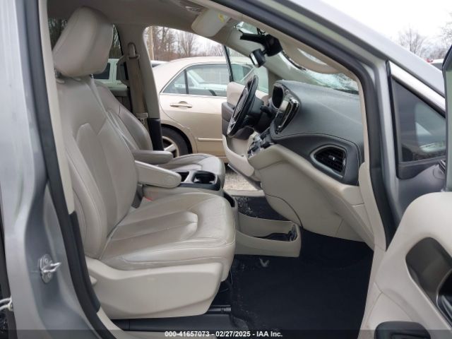 2021 CHRYSLER PACIFICA 2C4RC1BG3MR542543 Photo 4