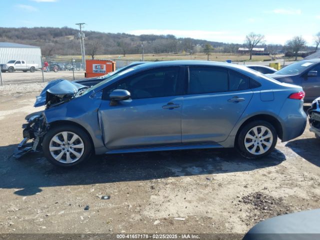 JTDEPRAE7LJ106069 Toyota COROLLA LE