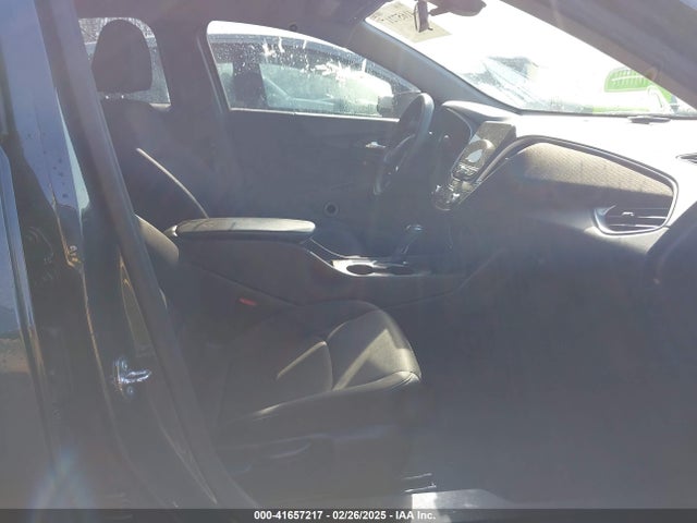 1G1ZB5ST9LF153413 Chevrolet Malibu Fwd Ls