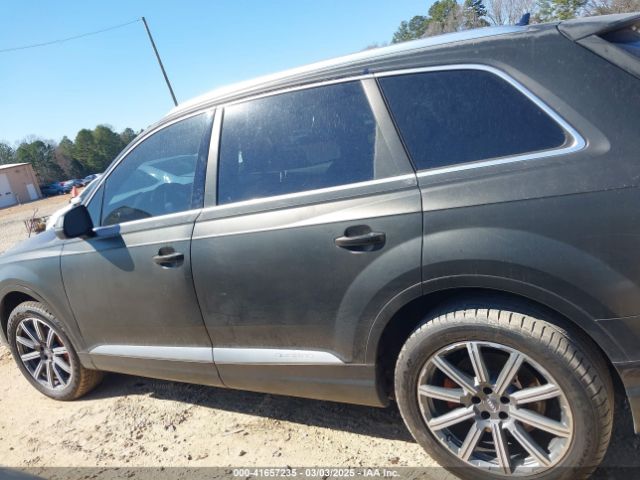 WA1LAAF76HD047018 Audi Q7 3.0t Premium
