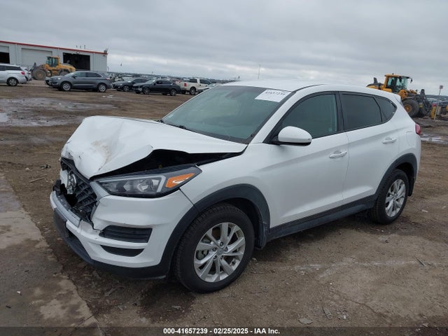 KM8J23A40KU974778 Hyundai TUCSON SE