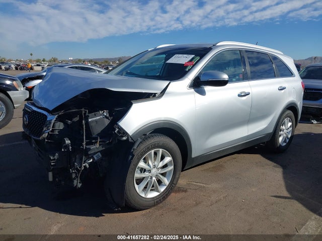 5XYPG4A59HG300752 KIA Sorento 3.3l Lx