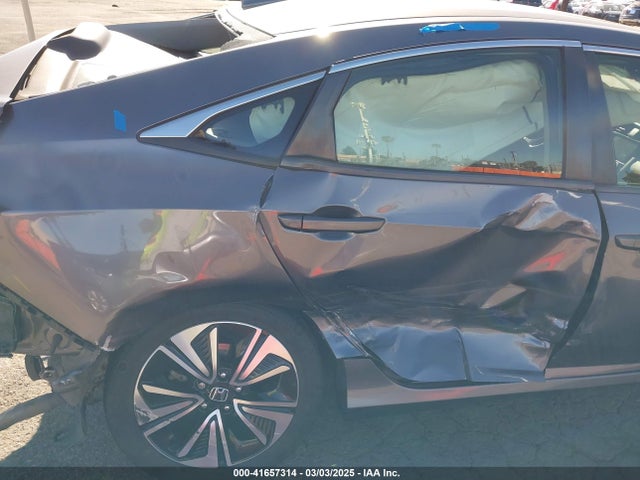 JHMFC1F3XJX028498 Honda Civic Ex-t