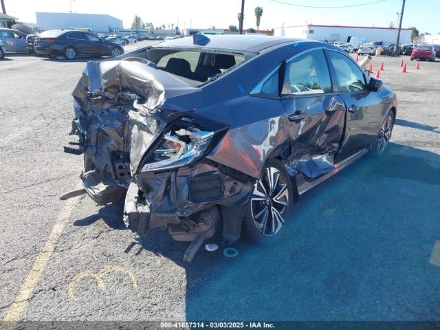 JHMFC1F3XJX028498 Honda Civic Ex-t