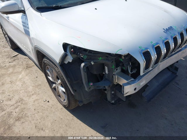 1C4PJLDB8GW256788 Jeep Cherokee Limited