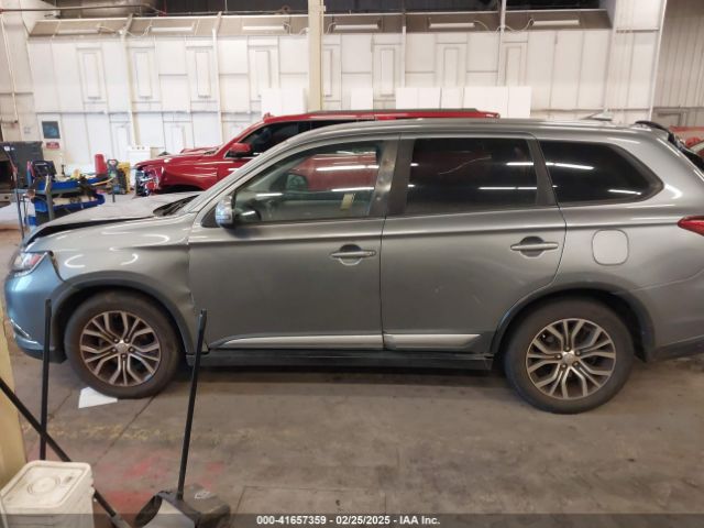 JA4AD3A33HZ043705 Mitsubishi Outlander Se