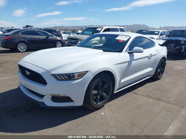 Ford Mustang V6 2015 1FA6P8AM7F5302988 Image 2