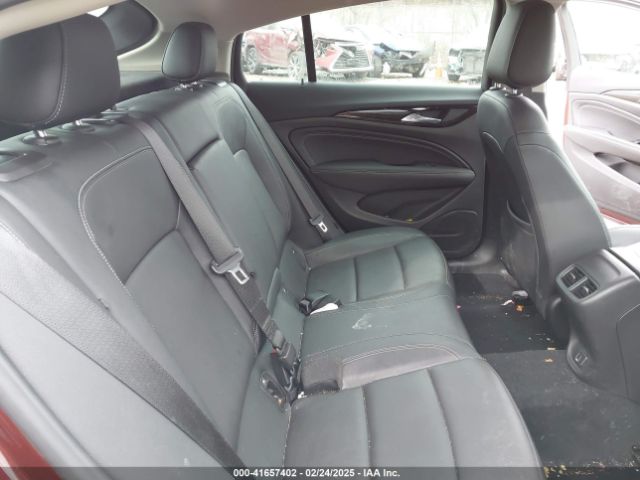 W04GP6SX2J1137227 Buick Regal Sportback Essence