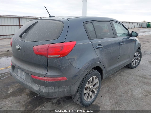 KNDPBCAC8G7851368 KIA Sportage Lx