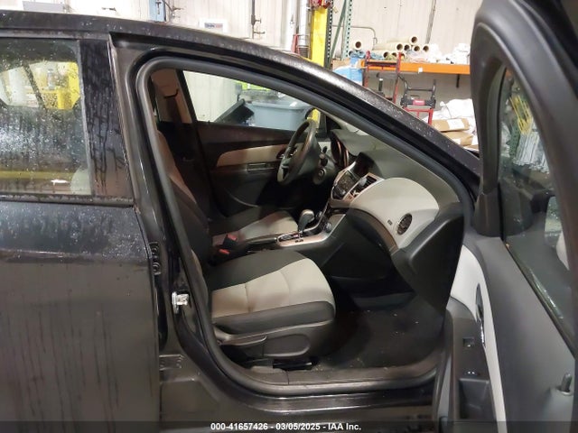1G1PC5SG6G7210447 Chevrolet Cruze Limited Ls Auto