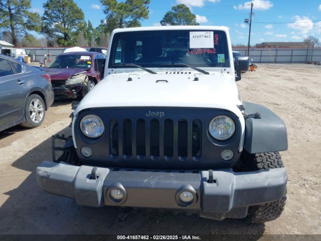 1C4BJWDG8GL102784 Jeep Wrangler Unlimited Black Bear