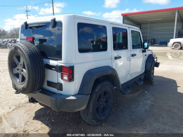 1C4BJWDG8GL102784 Jeep Wrangler Unlimited Black Bear